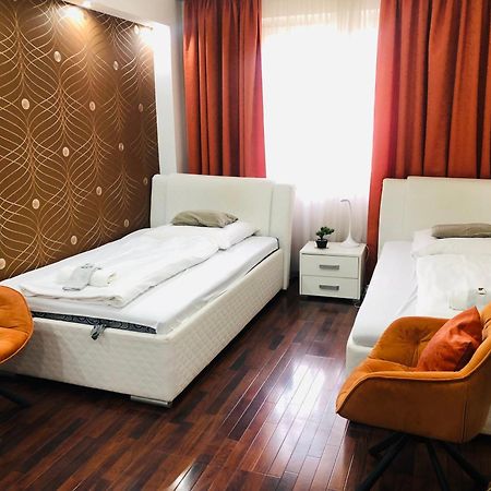 Ejjelibagoly Vendeghaz Hotel Szentes Luaran gambar
