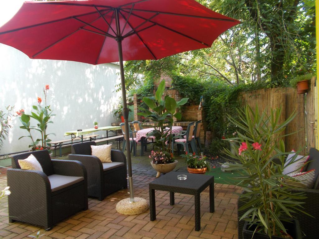 Ejjelibagoly Vendeghaz Hotel Szentes Luaran gambar